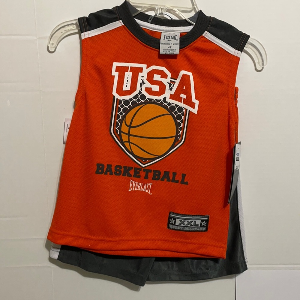 Everlast 2 piece shirt short set size 4T orange and dark gray
